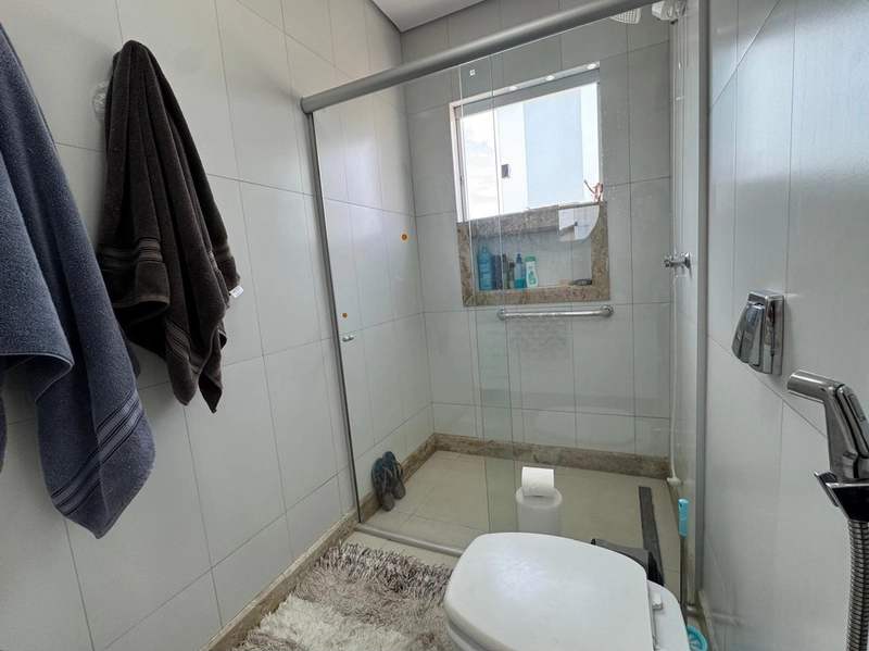 Casa Duplex no Bairro Santa Mônica – R$ 999.000,00: 45ª foto da galeria de imagens do imóvel