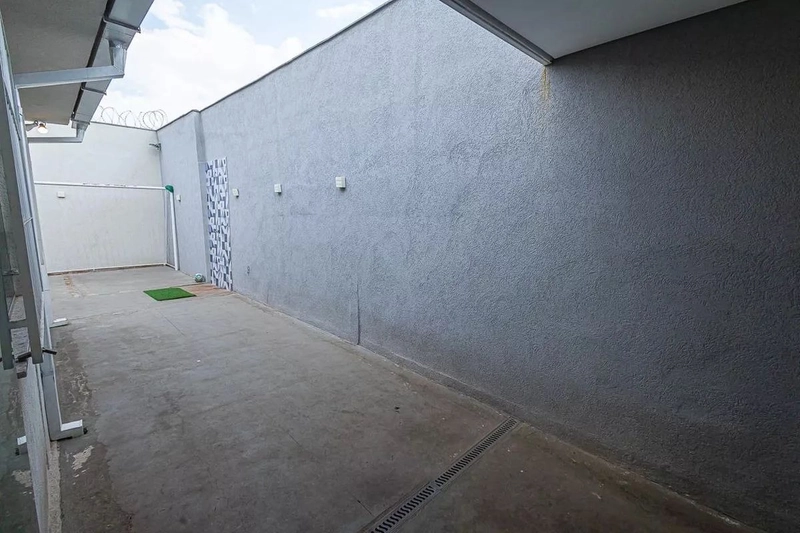 CASA LINEAR | 4 QUARTOS |01 SUÍTE | 2 BANHEIROS | 3 VAGAS|: 6ª foto da galeria de imagens do imóvel