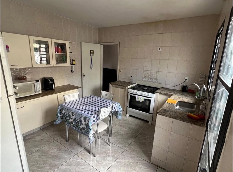 CASA LINEAR | 4 QUARTOS | 01 SUITE| 03 BANHEIROS | 04 VAGAS: 11ª foto da galeria de imagens do imóvel