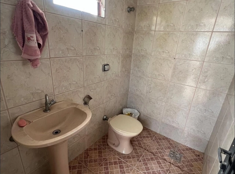 CASA LINEAR | 4 QUARTOS | 01 SUITE| 03 BANHEIROS | 04 VAGAS: 18ª foto da galeria de imagens do imóvel