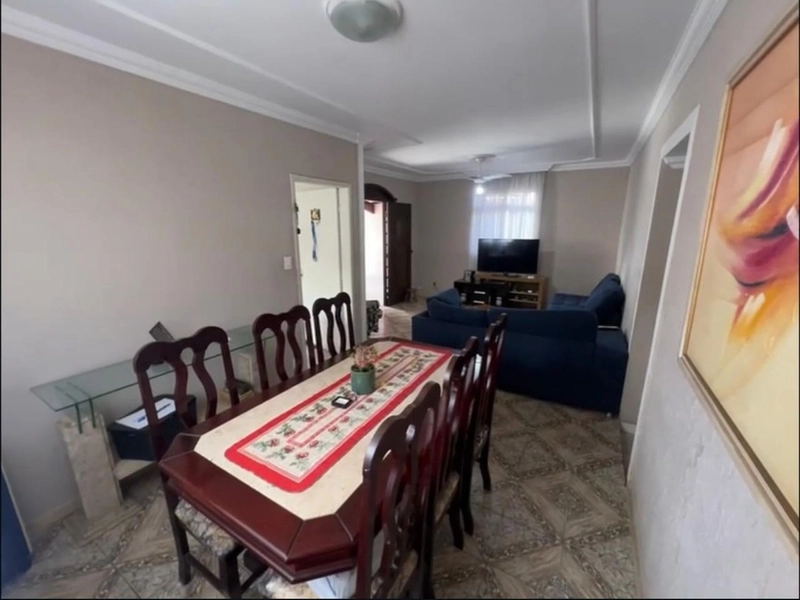 CASA LINEAR | 4 QUARTOS | 01 SUITE| 03 BANHEIROS | 04 VAGAS: 9ª foto da galeria de imagens do imóvel