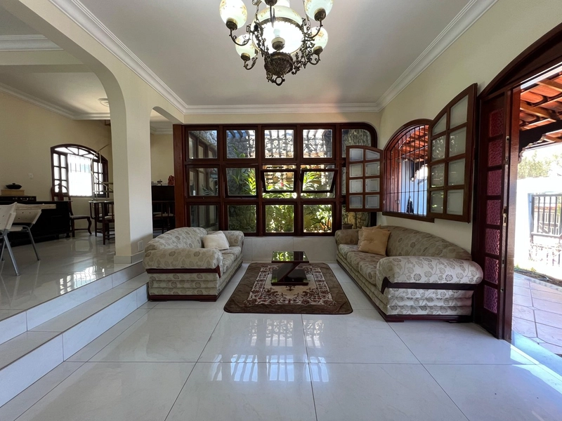 CASA LINEAR | 3 QUARTOS | 01 SUITE| 04 BANHEIROS | 04 VAGAS: 9ª foto da galeria de imagens do imóvel