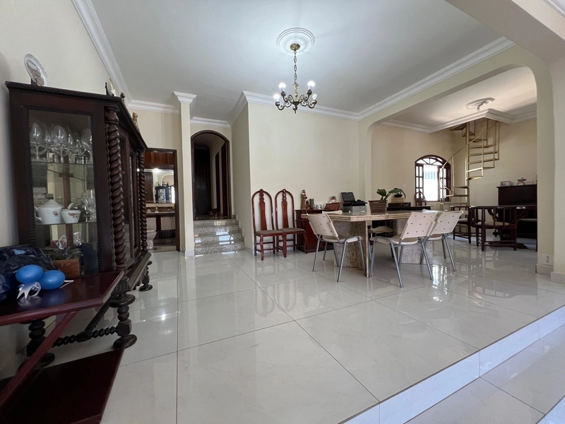 CASA LINEAR | 3 QUARTOS | 01 SUITE| 04 BANHEIROS | 04 VAGAS: 11ª foto da galeria de imagens do imóvel