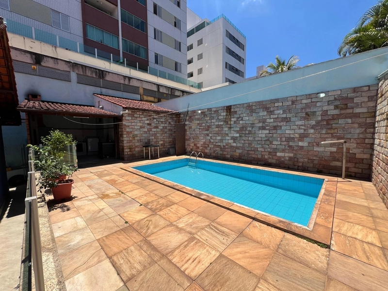 CASA LINEAR | 3 QUARTOS | 01 SUITE| 04 BANHEIROS | 04 VAGAS: 2ª foto da galeria de imagens do imóvel