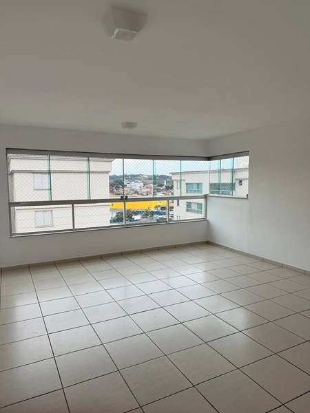 APARTAMENTO | 3 QUARTOS | 01 SUITE | 02 BANHEIROS | 02 VAGAS