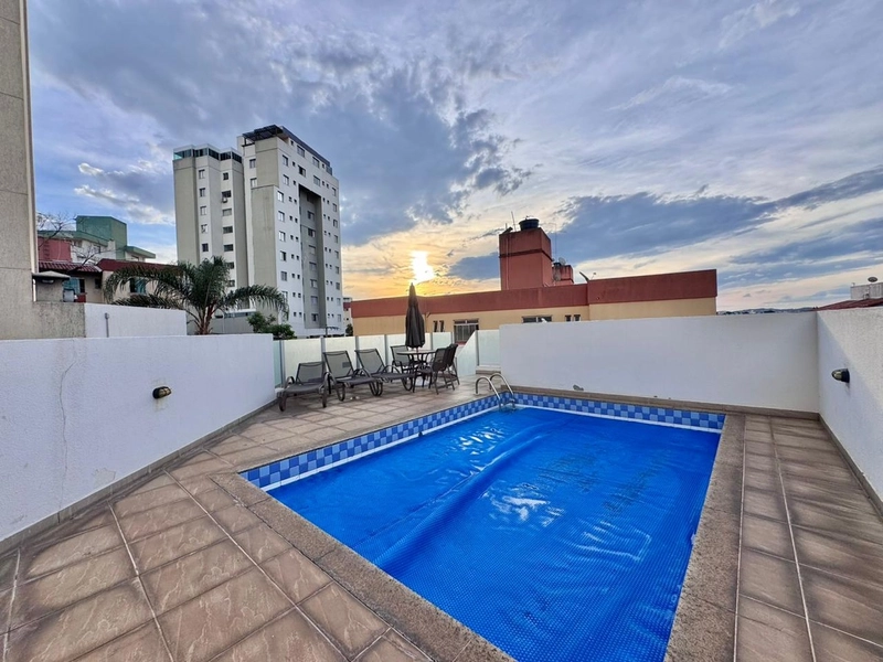 APARTAMENTO | 2 QUARTOS | 01 BANHEIRO | 02 VAGAS | BAIRRO MANACÁS: 2ª foto da galeria de imagens do imóvel