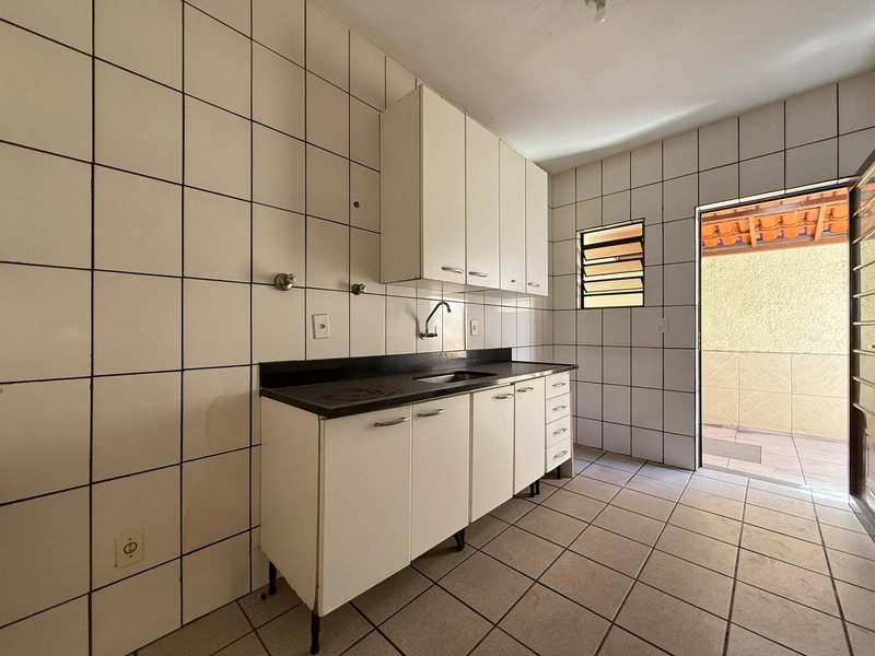 CASA LINEAR BAIRRO SANTA AMÉLIA: 10ª foto da galeria de imagens do imóvel