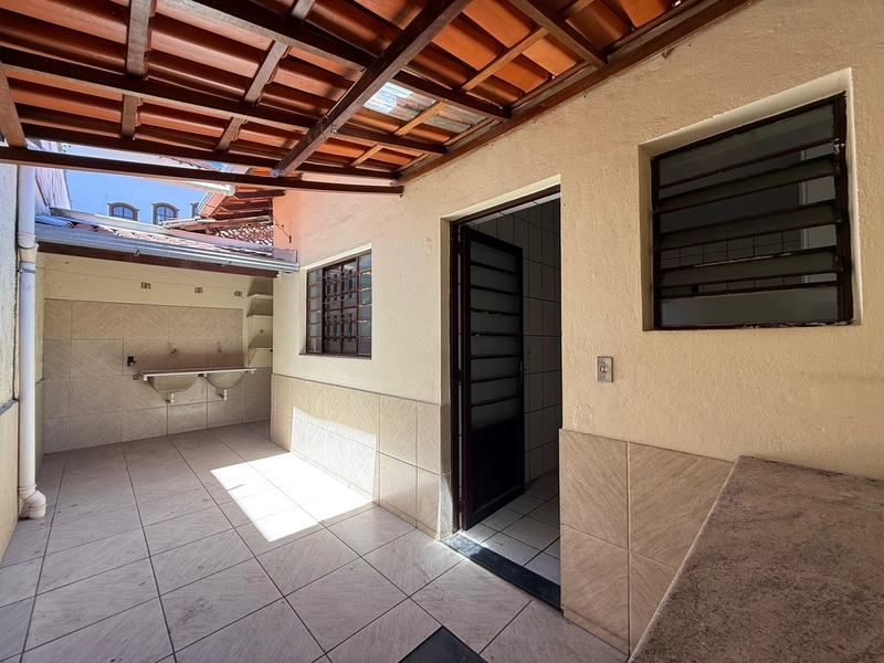 CASA LINEAR BAIRRO SANTA AMÉLIA: 20ª foto da galeria de imagens do imóvel