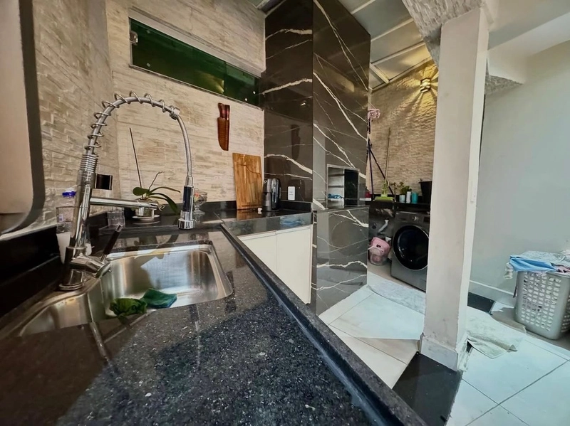 CASA GEMINADA BAIRRO SANTA AMÉLIA: 4ª foto da galeria de imagens do imóvel