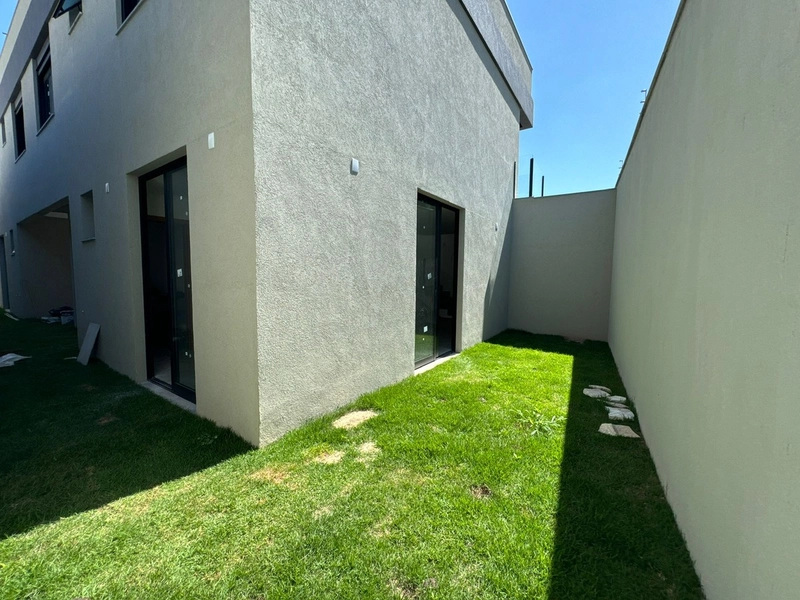 CASA EM CONDOMÍNIO |03 QUARTOS | 2 BANHOS | 01 SUÍTE | 02 VAGAS: 37ª foto da galeria de imagens do imóvel