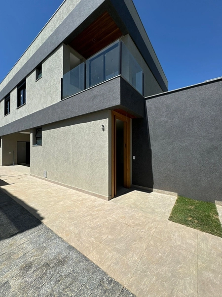 CASA EM CONDOMÍNIO |03 QUARTOS | 2 BANHOS | 01 SUÍTE | 02 VAGAS: 2ª foto da galeria de imagens do imóvel