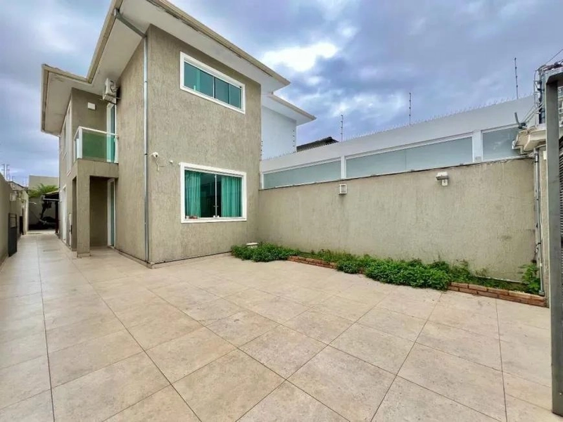 CASA GEMINADA | 3 QUARTOS | 01 SUÍTE | 03 BANHEIROS | 3 VAGAS