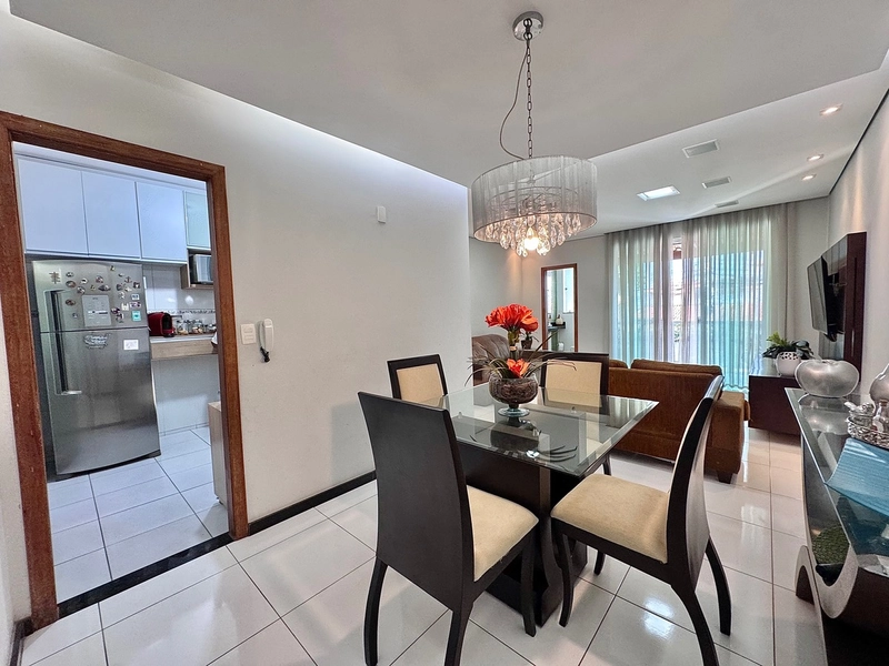 LINDA CASA GEMINADA DUPLEX | 180m² | ACABAMENTO PREMIUM: 4ª foto da galeria de imagens do imóvel