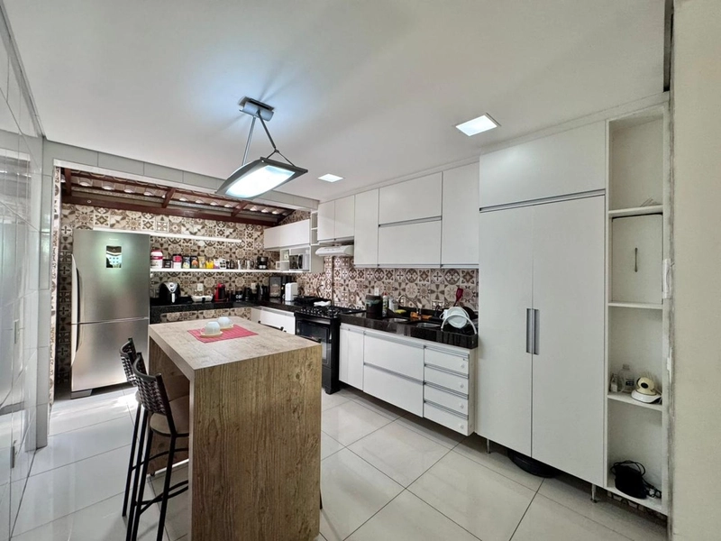 ÁREA PRIVATIVA TODA LINEAR | FORMATO “U” | 03 QUARTOS | 01 SUÍTE: 13ª foto da galeria de imagens do imóvel