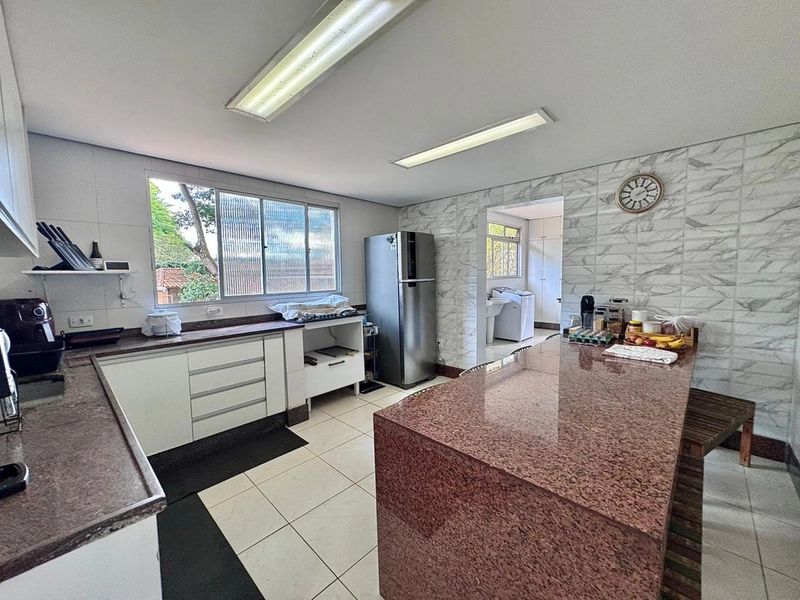 LINDA CASA NO BAIRRO BANDEIRANTES | 05 QUARTOS | 2 SUÍTES | 6 VAGAS: 16ª foto da galeria de imagens do imóvel