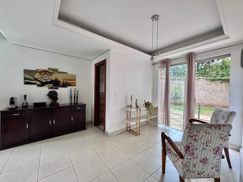 LINDA CASA NO BAIRRO BANDEIRANTES | 05 QUARTOS | 2 SUÍTES | 6 VAGAS: 12ª foto da galeria de imagens do imóvel