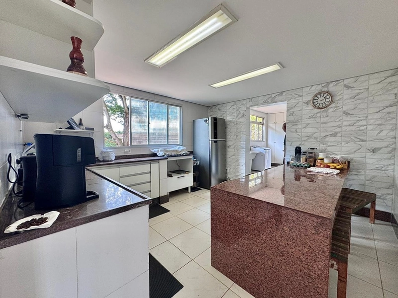 LINDA CASA NO BAIRRO BANDEIRANTES | 05 QUARTOS | 2 SUÍTES | 6 VAGAS: 14ª foto da galeria de imagens do imóvel