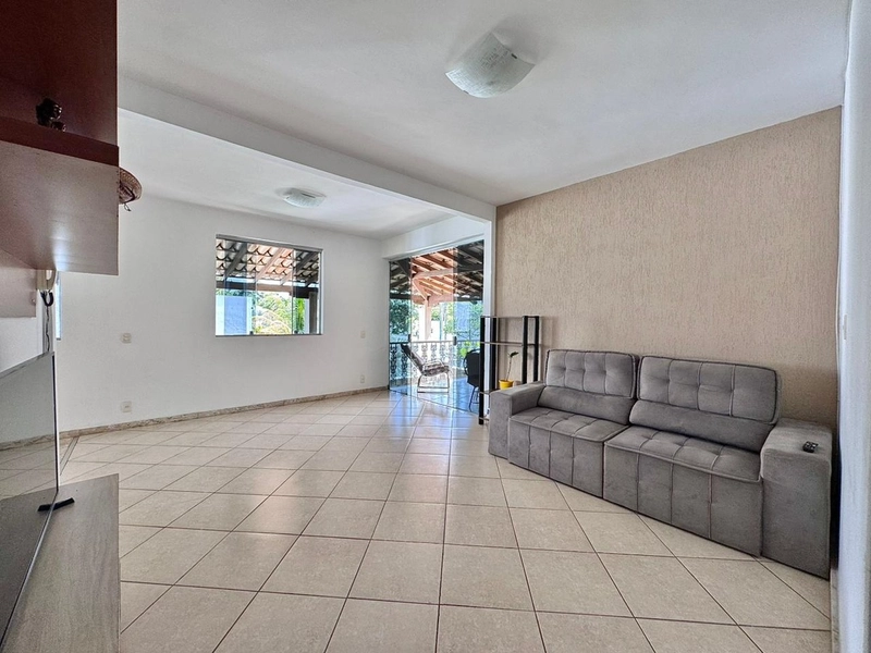 LINDA CASA NO BAIRRO BANDEIRANTES | 05 QUARTOS | 2 SUÍTES | 6 VAGAS: 23ª foto da galeria de imagens do imóvel