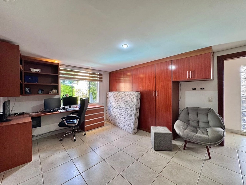 LINDA CASA NO BAIRRO BANDEIRANTES | 05 QUARTOS | 2 SUÍTES | 6 VAGAS: 22ª foto da galeria de imagens do imóvel