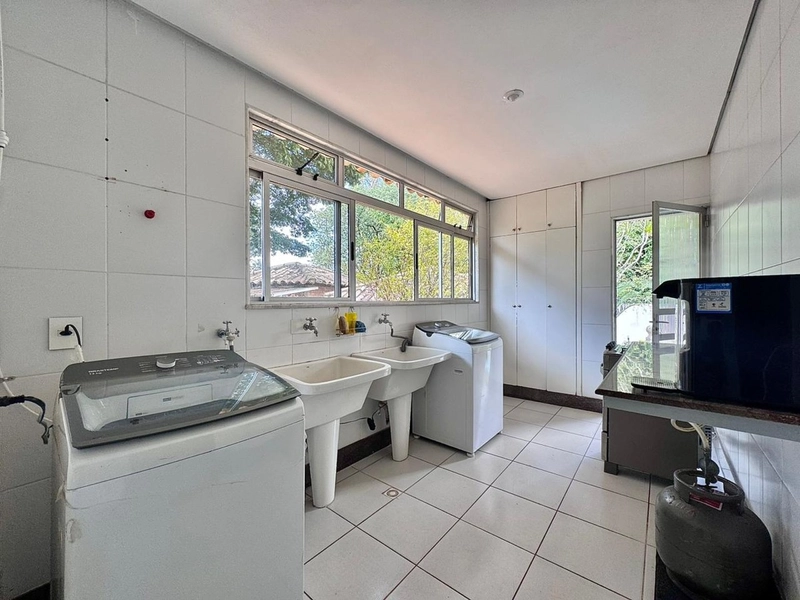 LINDA CASA NO BAIRRO BANDEIRANTES | 05 QUARTOS | 2 SUÍTES | 6 VAGAS: 28ª foto da galeria de imagens do imóvel