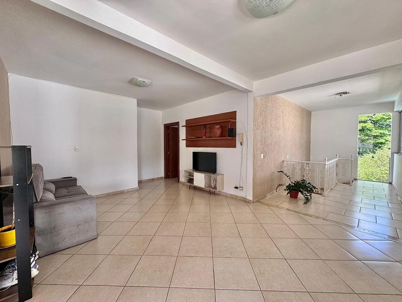 LINDA CASA NO BAIRRO BANDEIRANTES | 05 QUARTOS | 2 SUÍTES | 6 VAGAS: 31ª foto da galeria de imagens do imóvel