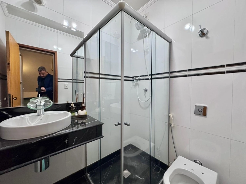 Linda Casa Geminada em condomínio no Bairro Castelo: 31ª foto da galeria de imagens do imóvel