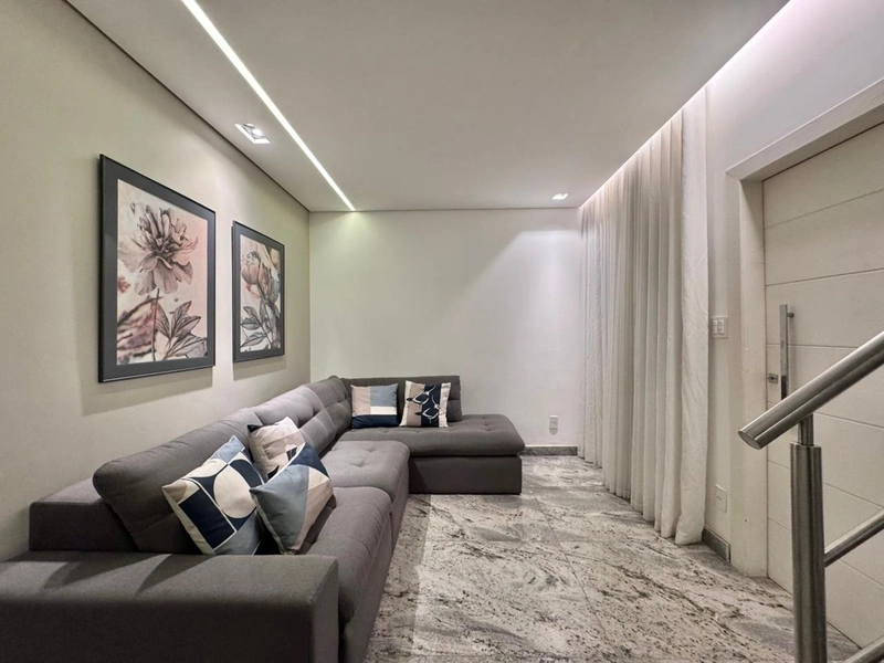 Linda Casa Geminada em condomínio no Bairro Castelo: 8ª foto da galeria de imagens do imóvel