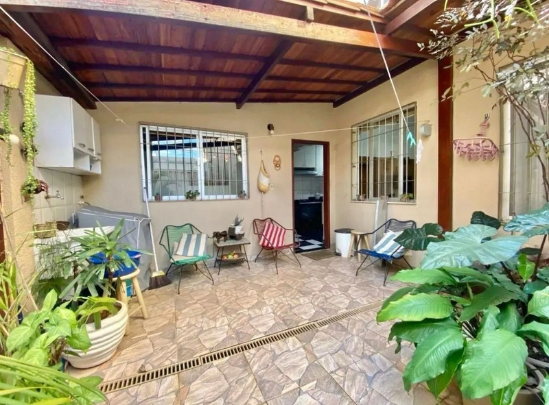 EXCELENTE AREA PRIVATIVA Á VENDA | BAIRRO CASTELO | 3 QUARTOS | 1 VAGA