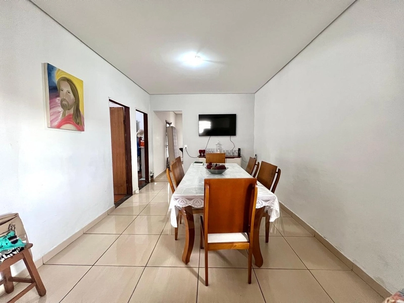 CASA | 3 QUARTOS | 01 BANHEIRO | 2 VAGAS: 2ª foto da galeria de imagens do imóvel