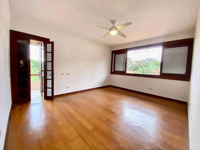 CASA | 4 QUARTOS | 01 SUÍTE | 05 BANHEIROS | 5 VAGAS: 12ª foto da galeria de imagens do imóvel