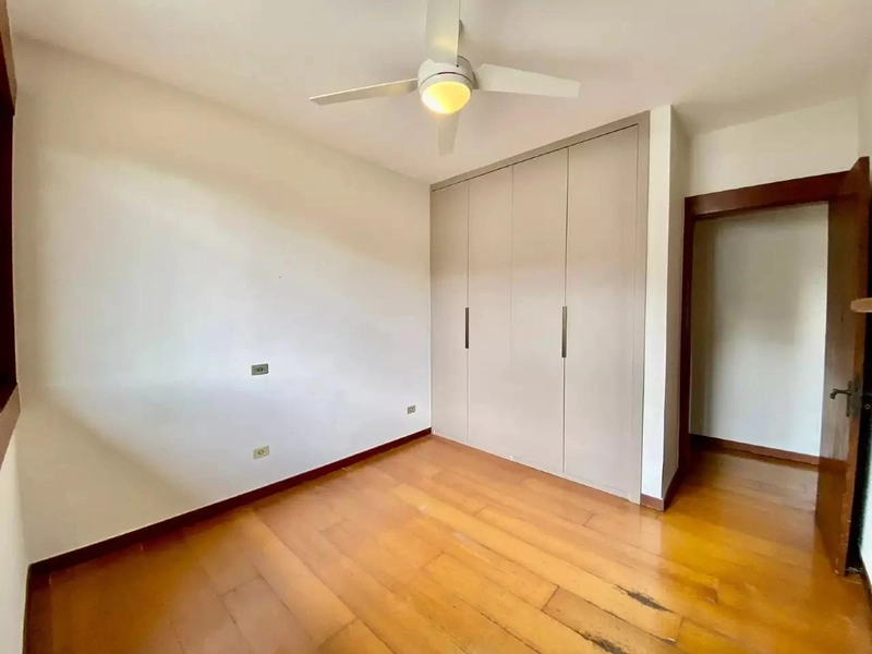 CASA | 4 QUARTOS | 01 SUÍTE | 05 BANHEIROS | 5 VAGAS: 15ª foto da galeria de imagens do imóvel