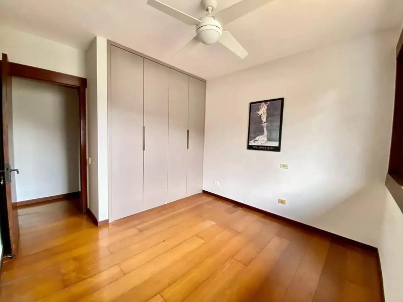 CASA | 4 QUARTOS | 01 SUÍTE | 05 BANHEIROS | 5 VAGAS: 17ª foto da galeria de imagens do imóvel