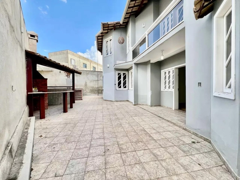 CASA | 4 QUARTOS | 01 SUITE | 02 BANHEIROS | 4 VAGAS: 5ª foto da galeria de imagens do imóvel