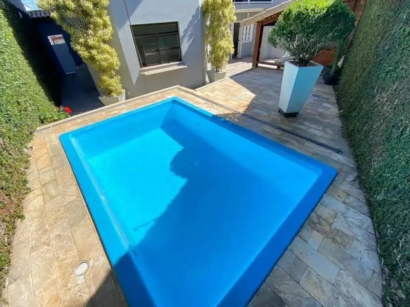 CASA | 4 QUARTOS | 01 SUITE | 02 BANHEIROS | 4 VAGAS: 2ª foto da galeria de imagens do imóvel