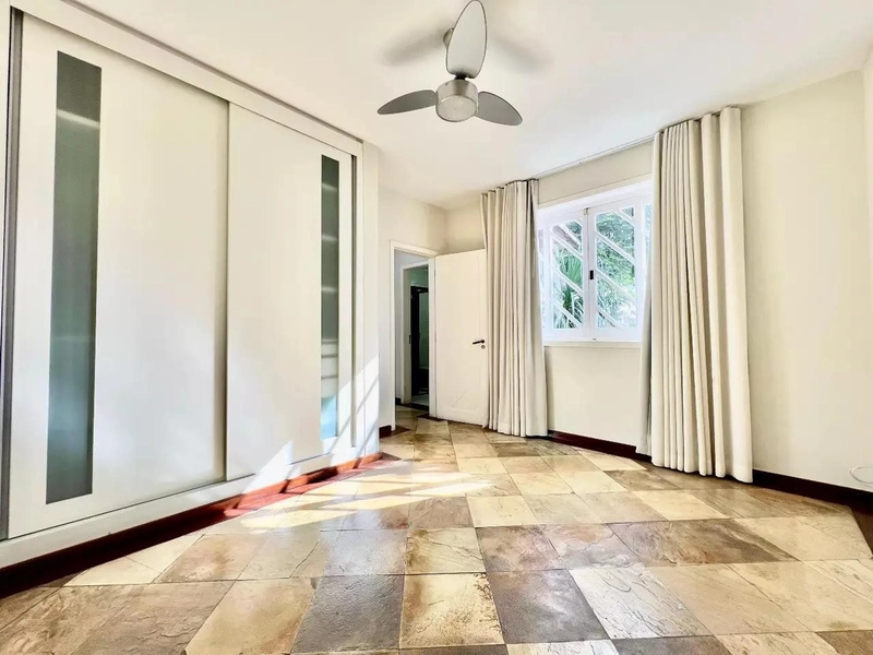 CASA | 4 QUARTOS | 01 SUITE | 02 BANHEIROS | 4 VAGAS: 17ª foto da galeria de imagens do imóvel