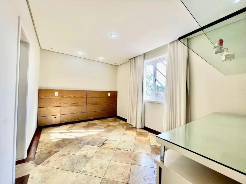 CASA | 4 QUARTOS | 01 SUITE | 02 BANHEIROS | 4 VAGAS: 14ª foto da galeria de imagens do imóvel