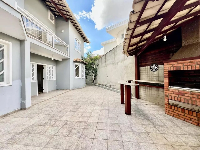 CASA | 4 QUARTOS | 01 SUITE | 02 BANHEIROS | 4 VAGAS: 4ª foto da galeria de imagens do imóvel