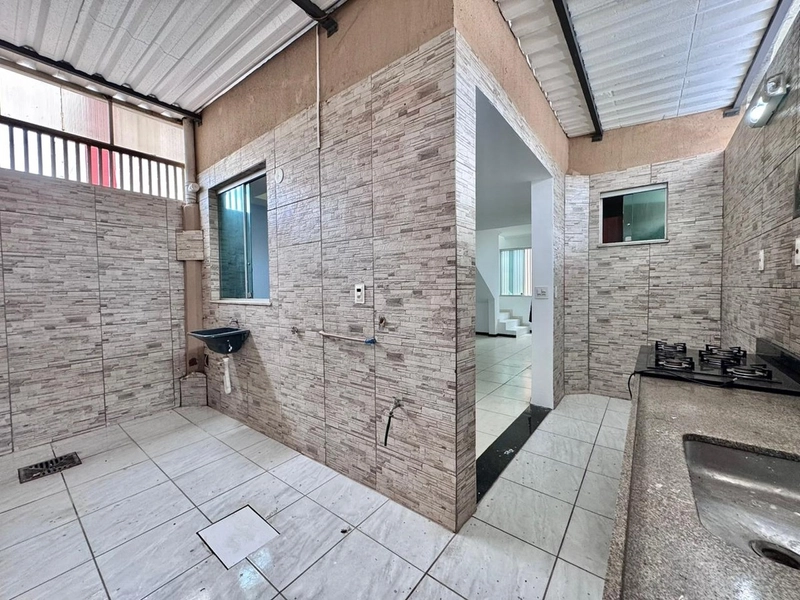 Casa Geminada em condomínio disponível para Venda | Bairro Xangrilá |: 2ª foto da galeria de imagens do imóvel