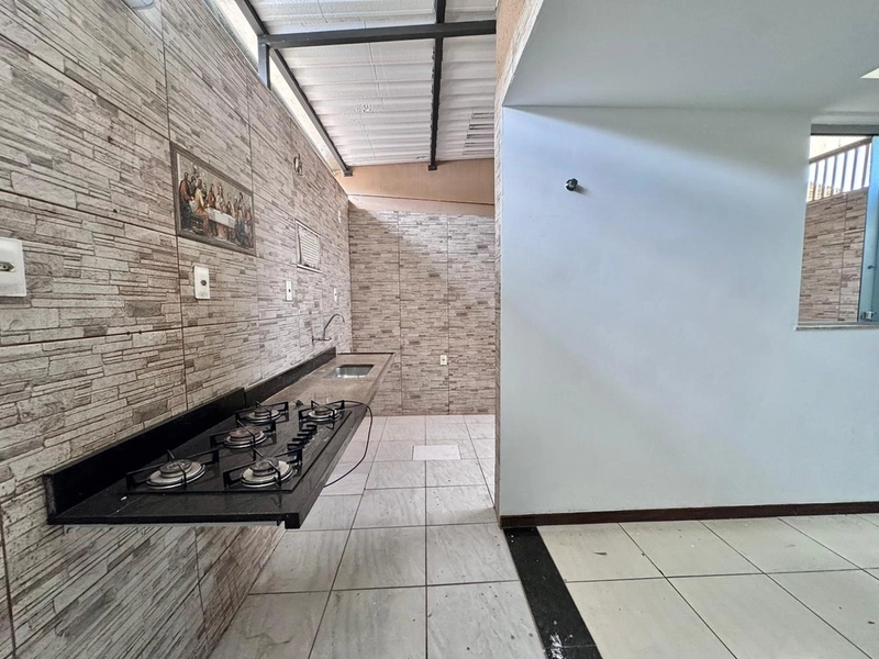 Casa Geminada em condomínio disponível para Venda | Bairro Xangrilá |: 3ª foto da galeria de imagens do imóvel