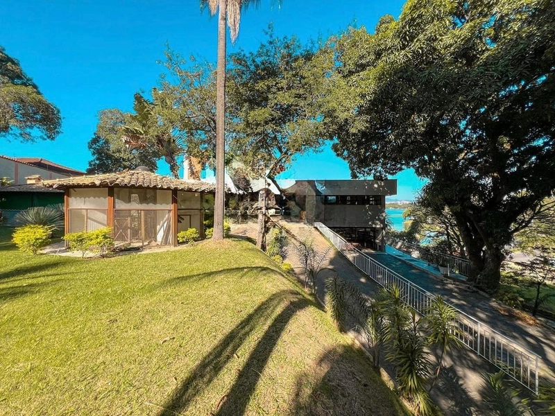 CASA | 4 QUARTOS | 02 SUÍTES | 03 BANHEIROS | 6 VAGAS  BAIRRO GARÇAS: 4ª foto da galeria de imagens do imóvel