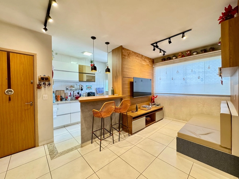 APARTAMENTO | 2 QUARTOS | 01 SUITE | 02 BANHEIROS| 2 VAGAS