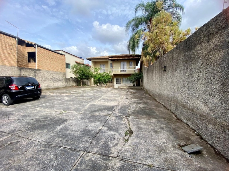 CASA | 4 QUARTOS | 01 SUITE | 03 BANHEIROS | 04 VAGAS: 4ª foto da galeria de imagens do imóvel