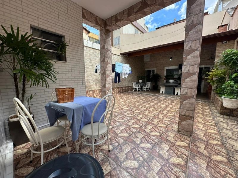 CASA TRIPLEX | 4 QUARTOS | 4 BANHEIROS | 1 SUÍTE | 4 VAGAS: 4ª foto da galeria de imagens do imóvel