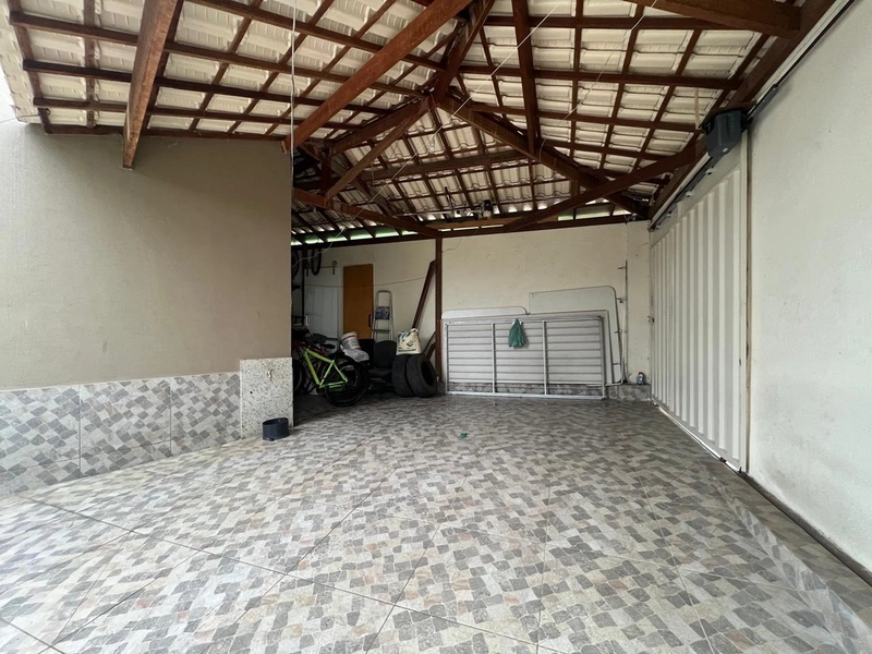 CASA DUPLEX | 4 QUARTOS | 01 SUITE | 02 BANHEIROS | 2 VAGAS