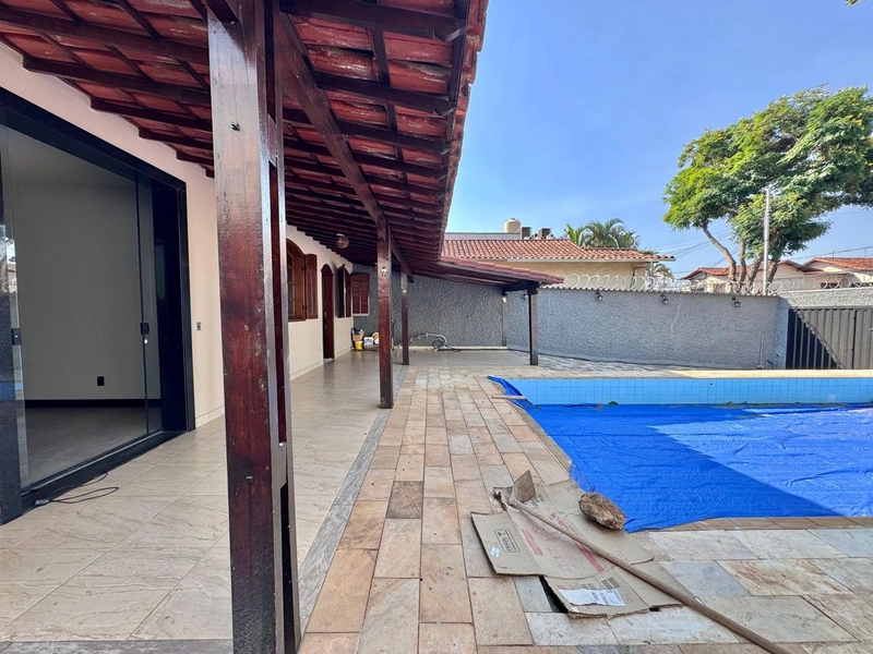 CASA LINEAR | 3 QUARTOS | 02 BANHEIROS | 03 VAGAS |: 3ª foto da galeria de imagens do imóvel