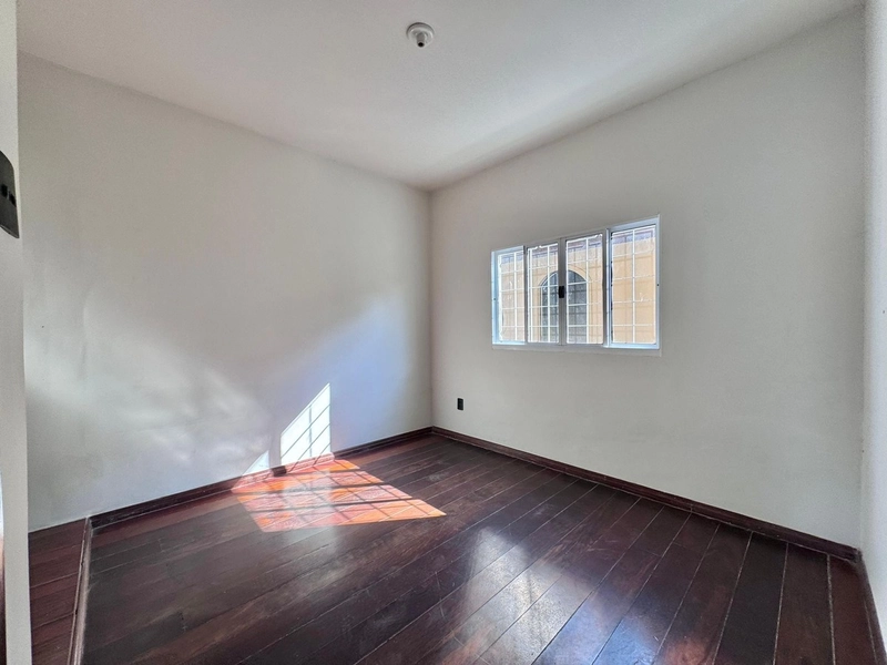 CASA LINEAR | 3 QUARTOS | 02 BANHEIROS | 03 VAGAS |: 21ª foto da galeria de imagens do imóvel