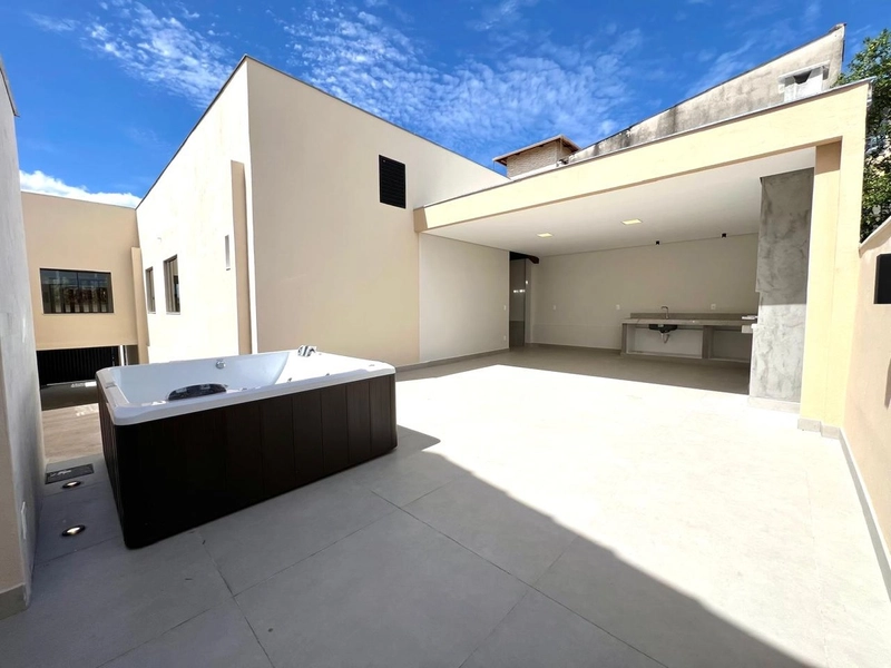 CASA  | 3 QUARTOS | 02 SUÍTES | 04 BANHEIROS | 04 VAGAS: 10ª foto da galeria de imagens do imóvel