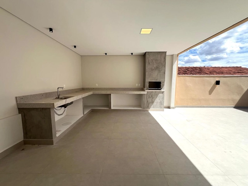 CASA  | 3 QUARTOS | 02 SUÍTES | 04 BANHEIROS | 04 VAGAS: 13ª foto da galeria de imagens do imóvel