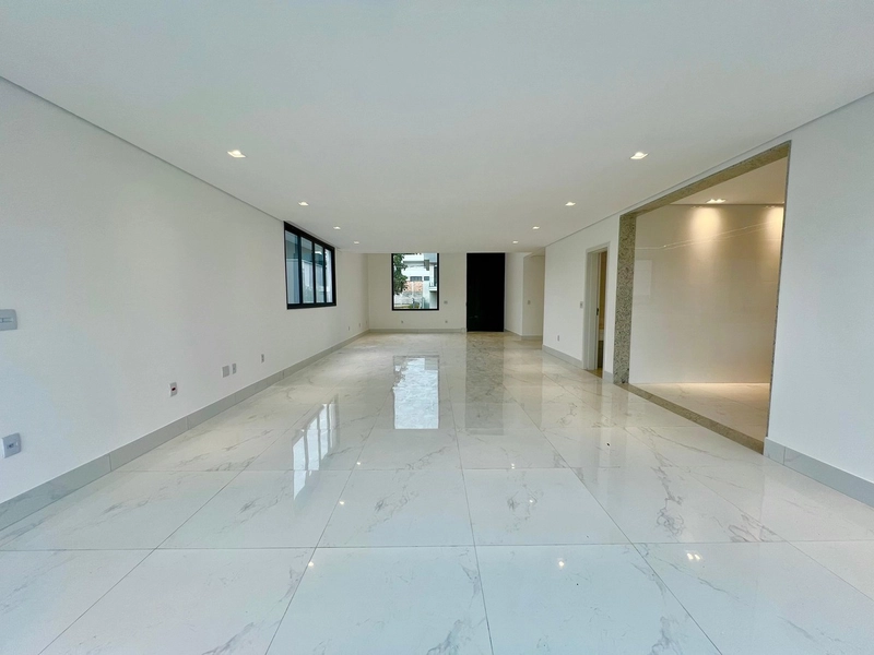 CASA  | 4 QUARTOS | 04 SUÍTES | 06 BANHEIROS | 04 VAGAS: 7ª foto da galeria de imagens do imóvel