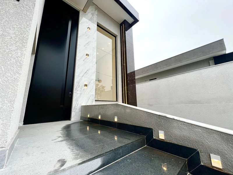 CASA  | 4 QUARTOS | 04 SUÍTES | 06 BANHEIROS | 04 VAGAS: 3ª foto da galeria de imagens do imóvel